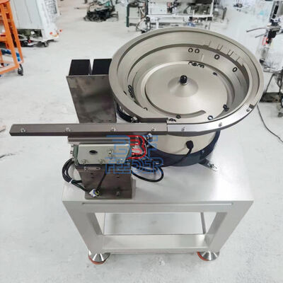 Système d'alimentation par vibration du moteur à vibration électromagnétique équipé d'un contrôleur CUH optimisé pour une alimentation précise des matériaux dans les usines