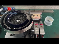 Système d'alimentation Appareil d'alimentation à cuve vibrante Petites pièces en plastique Appareil d'alimentation linéaire vibrante