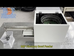 Système d'alimentation de l'assemblage de l'alimentateur de bol vibrant personnalisé