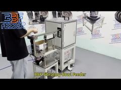 Système d'alimentation rotatif et d'orientation de vis métalliques par bol vibrant OEM/ODM